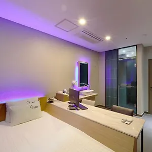 https://nampo-comma.busan-hotelsweb.com